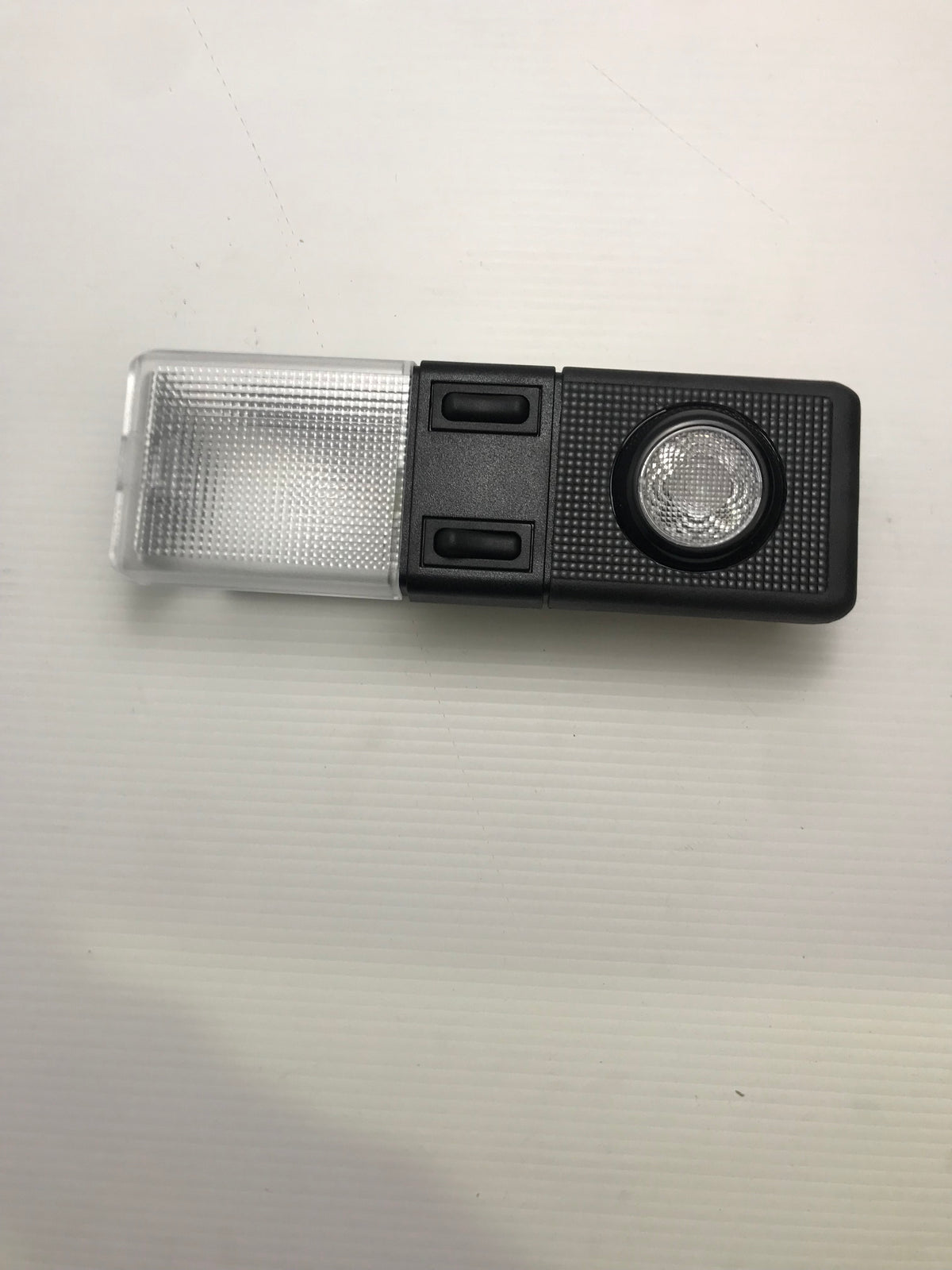 LIGHT INTERIOR - 05751196