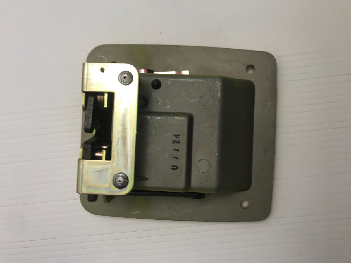 LATCH ASSEMBLY - SA1162-08940